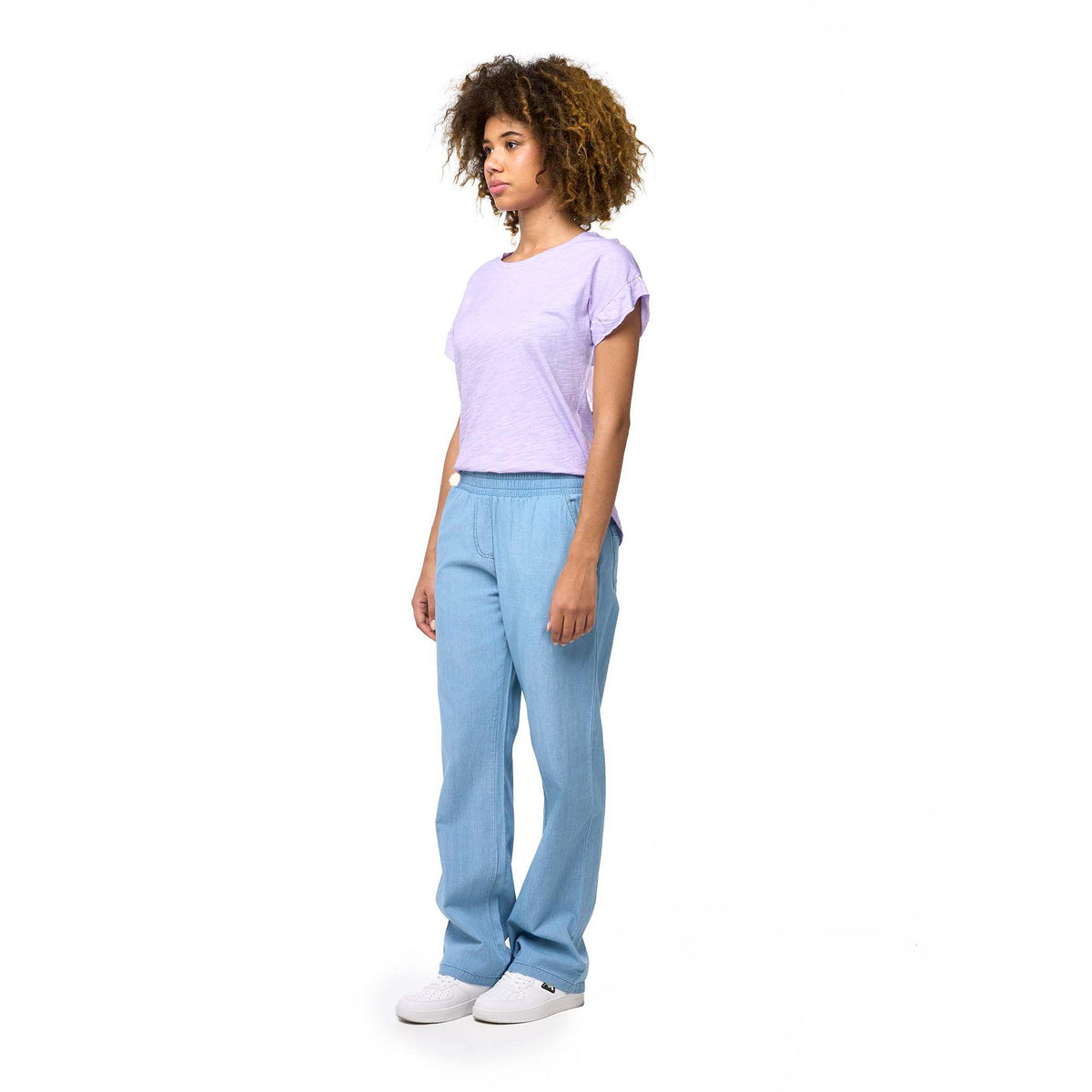 WOMAN_SWEATPANTS_BLUE_W5763P8C03_12_Image_2