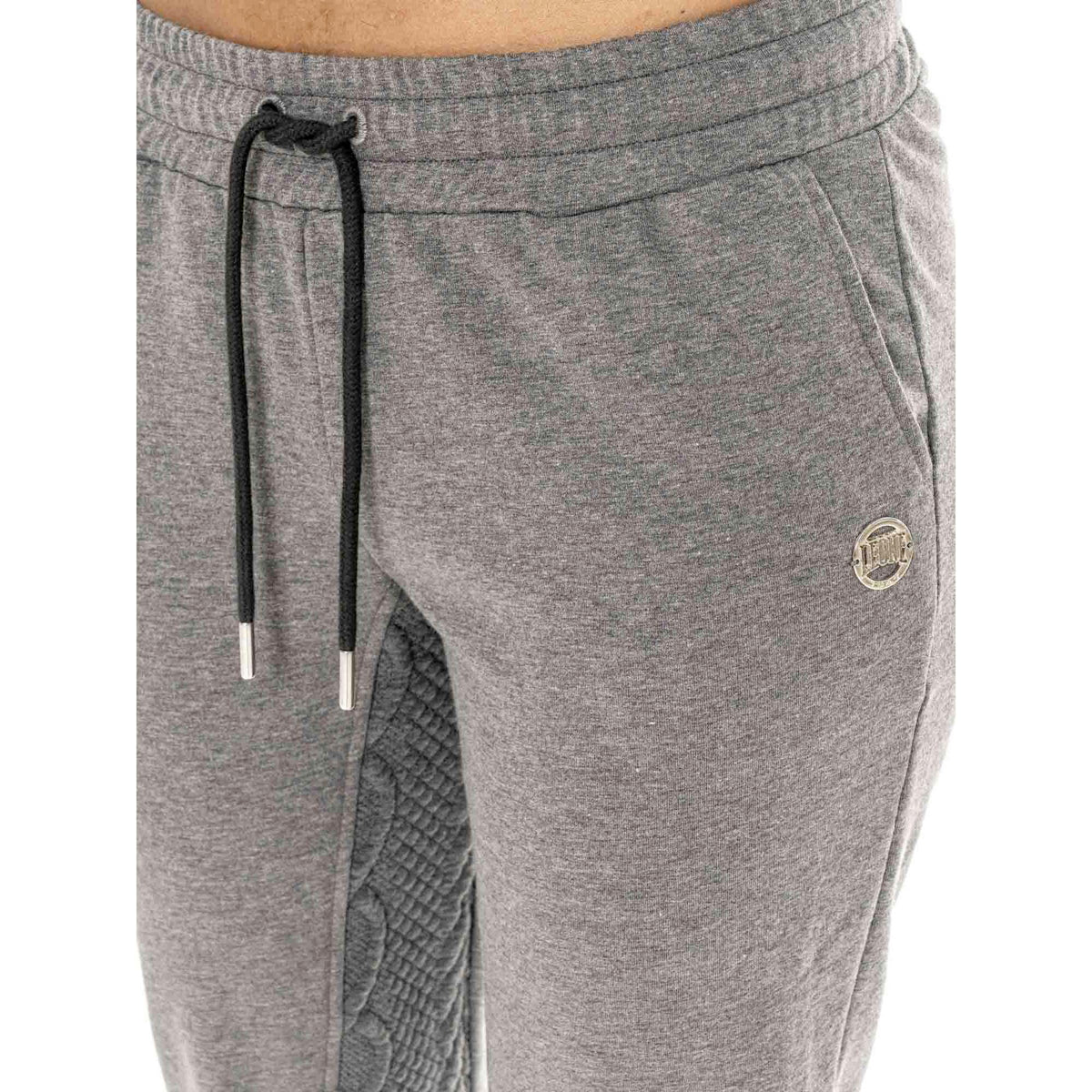 WOMAN_SWEATPANTS_BRAID_W6889P11F03_08_Image_3