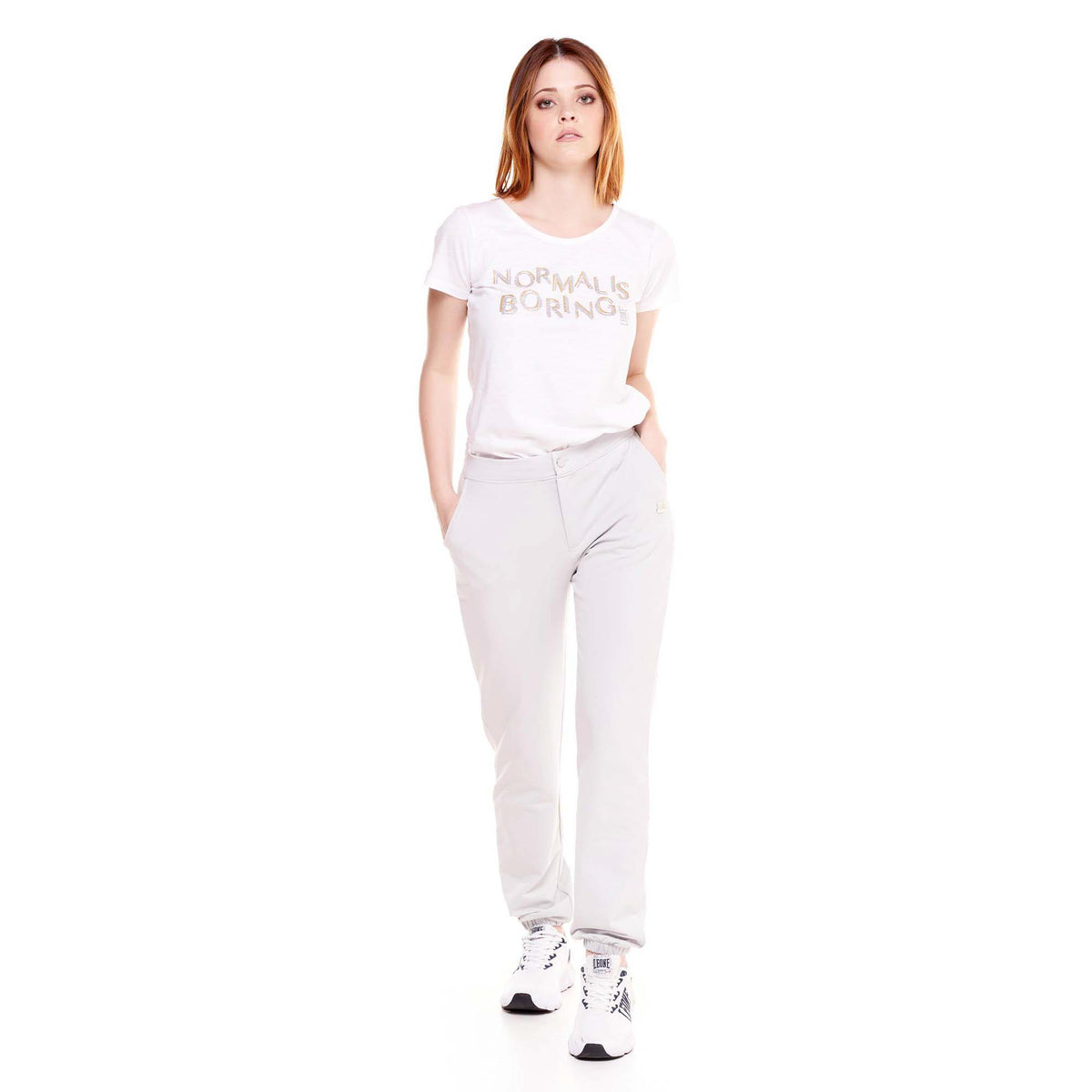 WOMAN_SWEATPANTS_CRYSTAL_W4750P6F40_03_Image_2