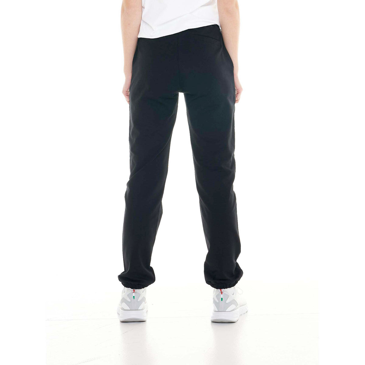 WOMAN_SWEATPANTS_CRYSTAL_W4750P6F40_09_Image_4