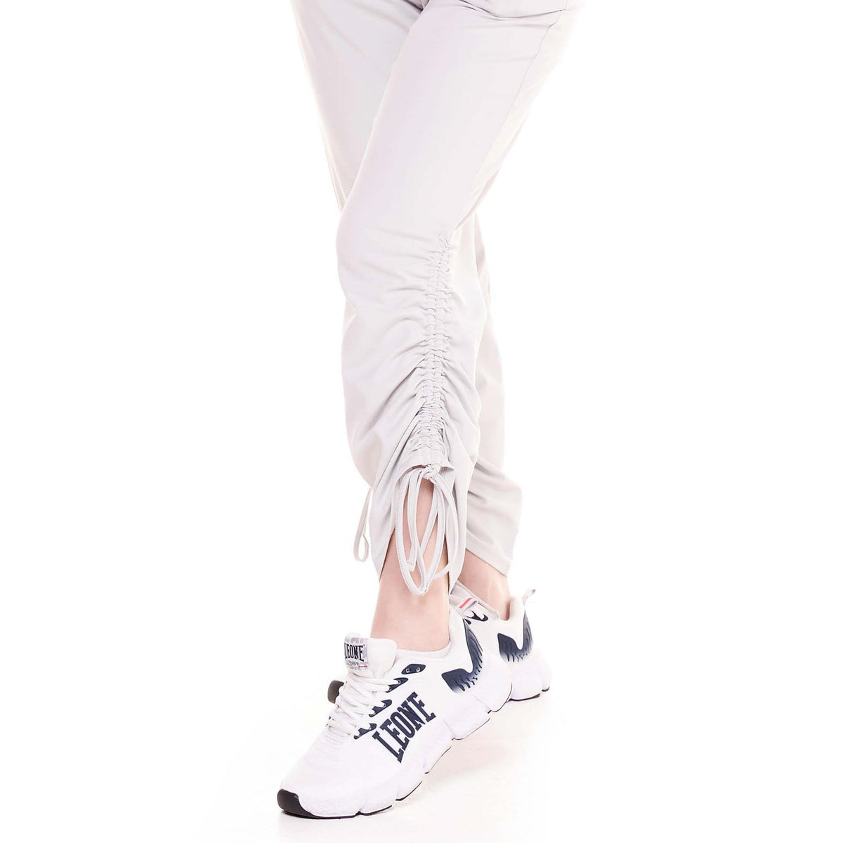 WOMAN_SWEATPANTS_CRYSTAL_W4754P6J14_03_Image_5
