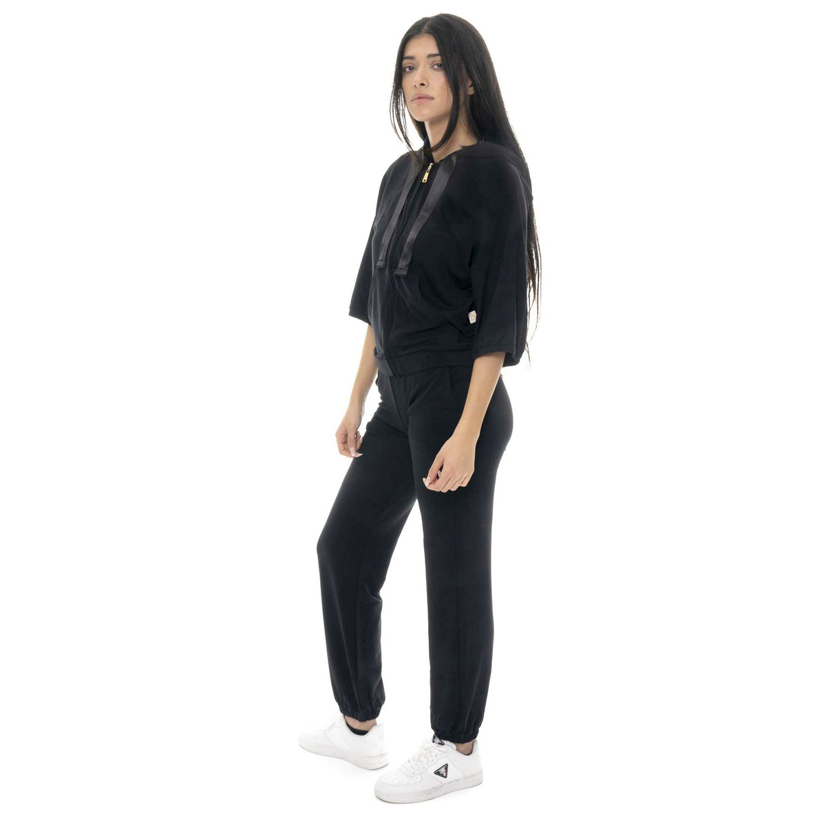 WOMAN_SWEATPANTS_GOLD_W6548P10I01_09_Image_2