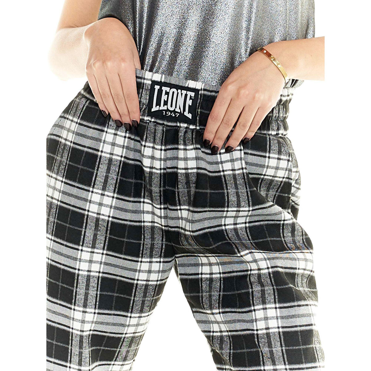 WOMAN_SWEATPANTS_LEISURE_W5248P7P02_09_Image_5