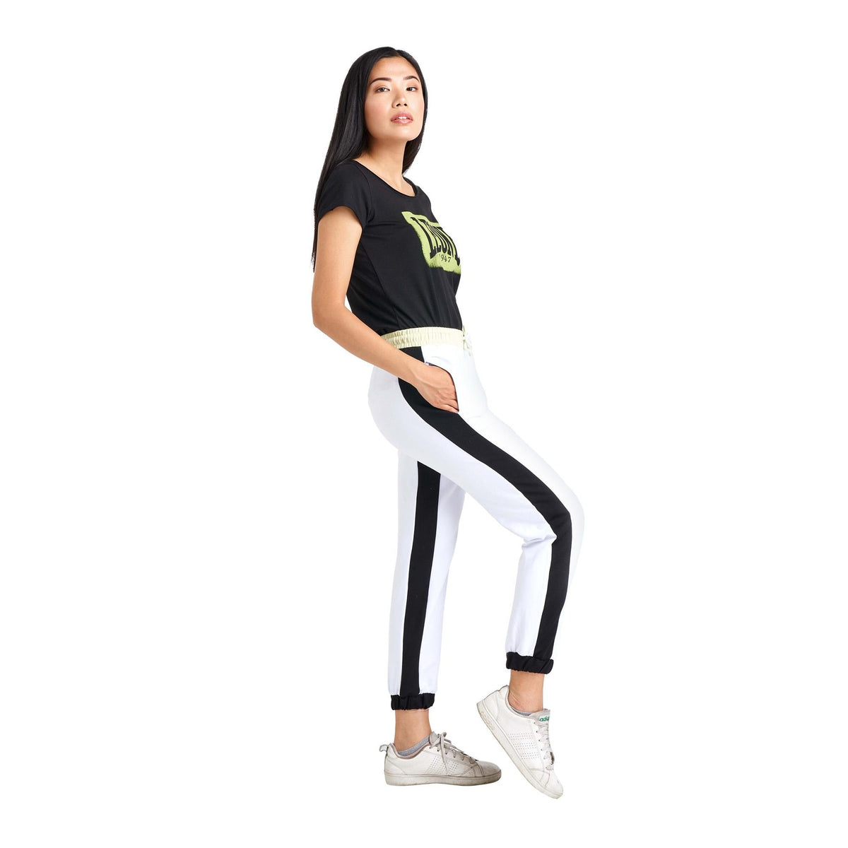 WOMAN_SWEATPANTS_NEON_W3793P4F33_00_Image_4