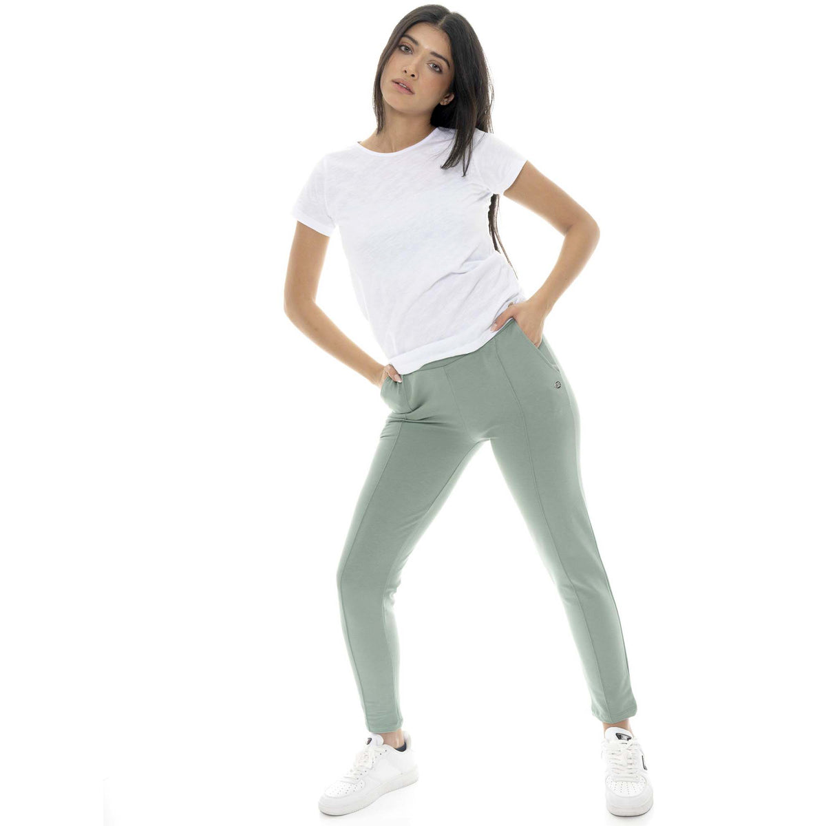 WOMAN_SWEATPANTS_NEW_BASIC_W5707P10F13_194_Image_5
