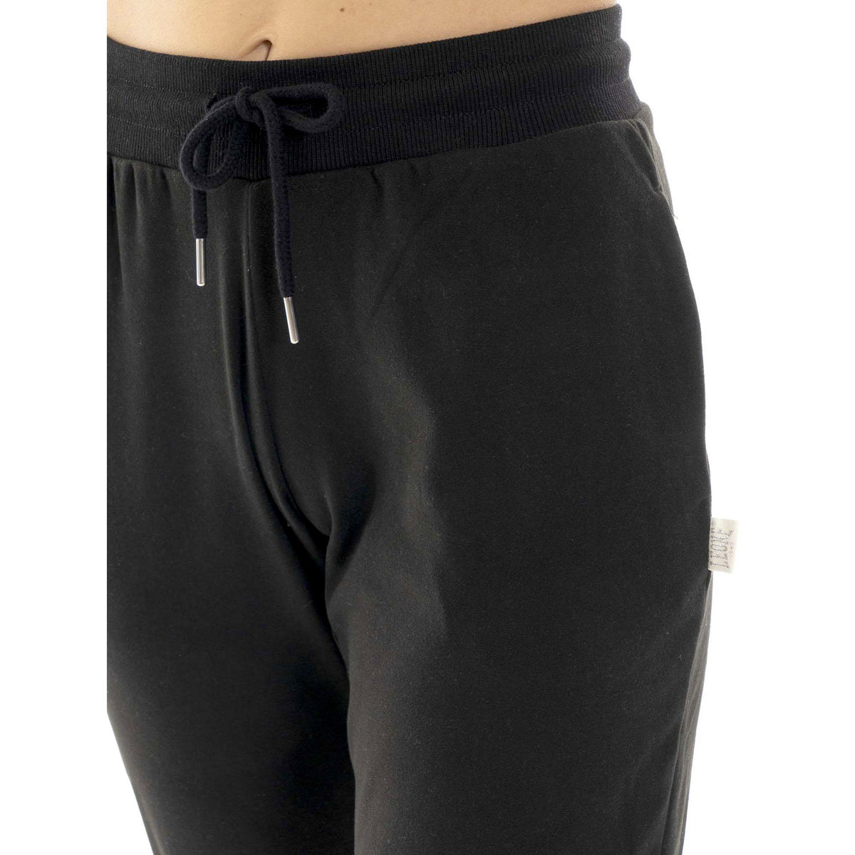 WOMAN_SWEATPANTS_RELAXED_W6170P9I00_09_Image_3