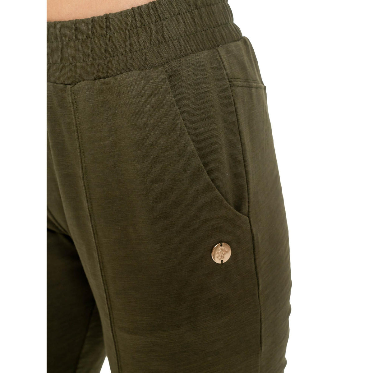 WOMAN_SWEATPANTS_URBAN_SAFARI_W7044P12F51_207_Image_4