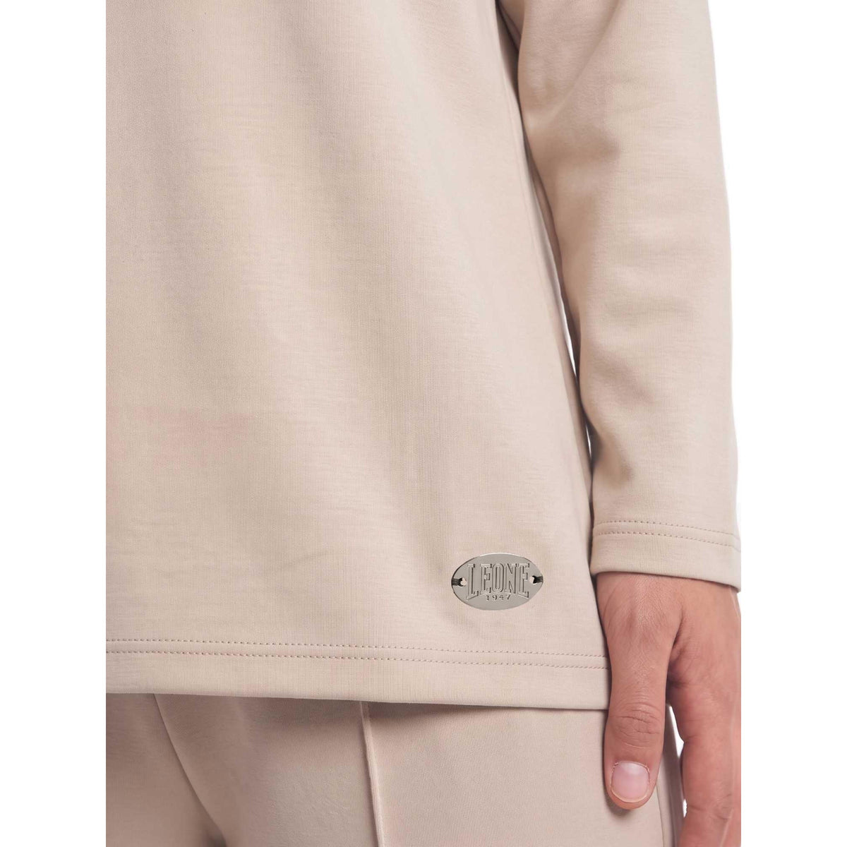WOMAN_TOURTLE_COLLAR_COMFY_W7354T13X01_82_Image_4