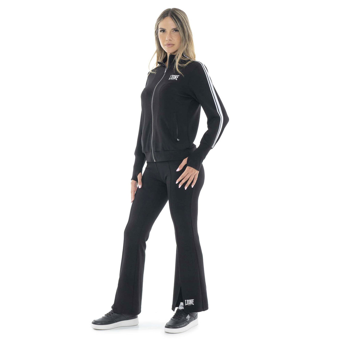 WOMAN_TRACKSUITS_BLACKWHITE_W6558A10N00A_09_Image_2