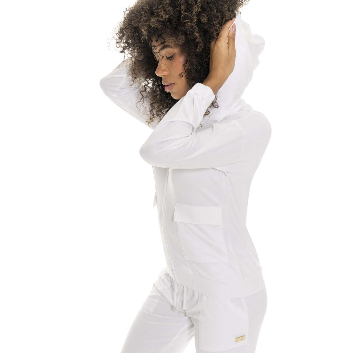 WOMAN_TRACKSUITS_CHIC_W6579A10I01A_00_Image_5