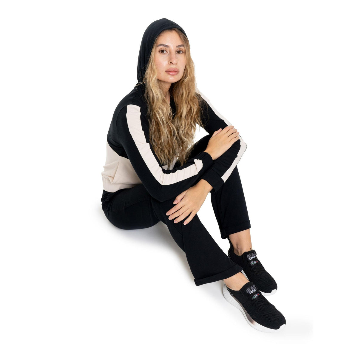 WOMAN_TRACKSUITS_CLASSY_W7028A12M01A_09146_Image_6