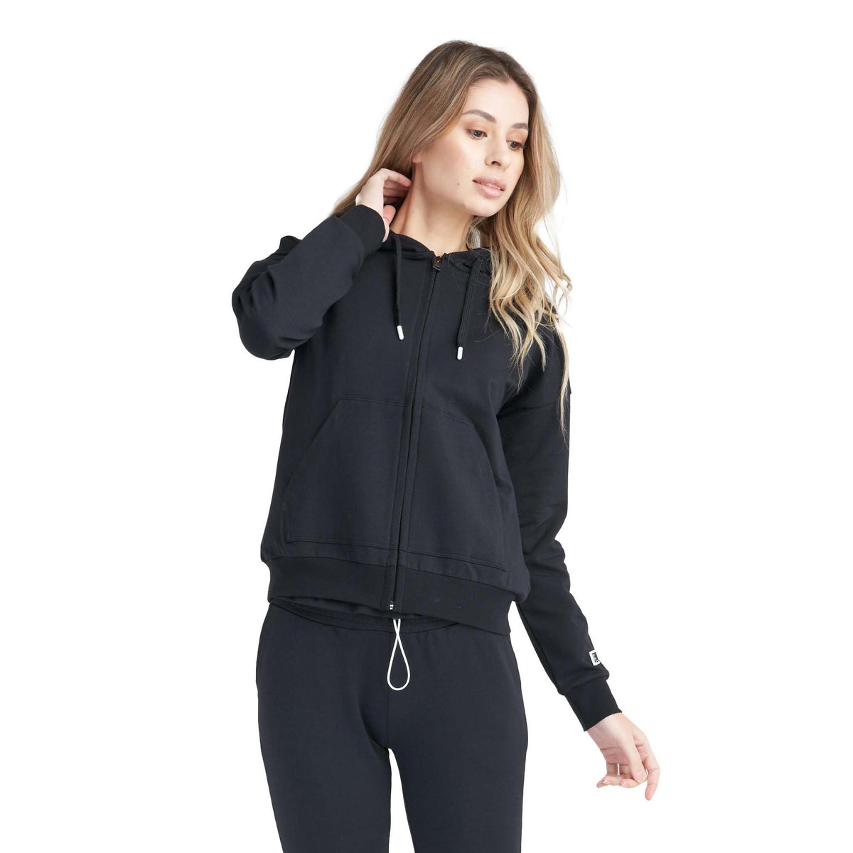 WOMAN_TRACKSUITS_NEON_W3790A4F33A_09_Image_1