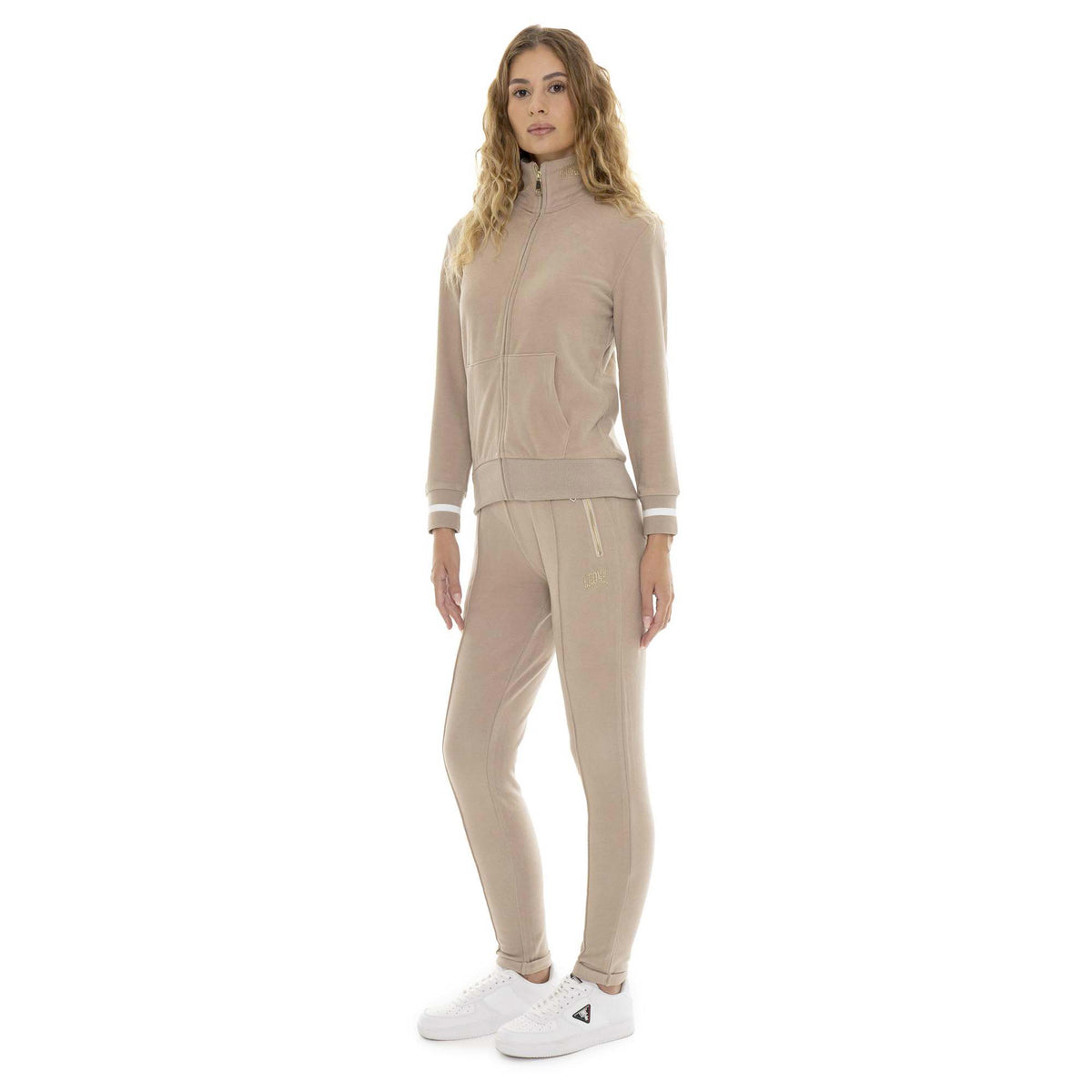 WOMAN_TRACKSUITS_RELAXED_W6159A9F24A_80_Image_2