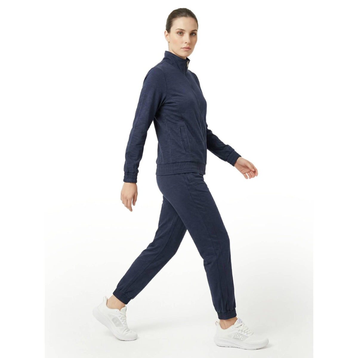 WOMAN_TRACKSUITS_URBAN_SAFARI_W7040A12F51A_15_Image_6