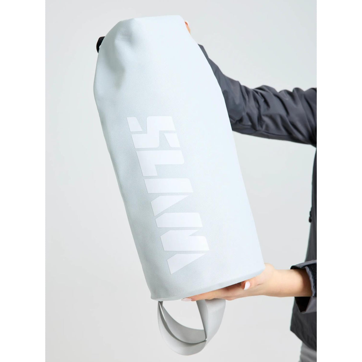 WR_SAILOR_BAG_20_XS_A463009S01_W68_Image_2