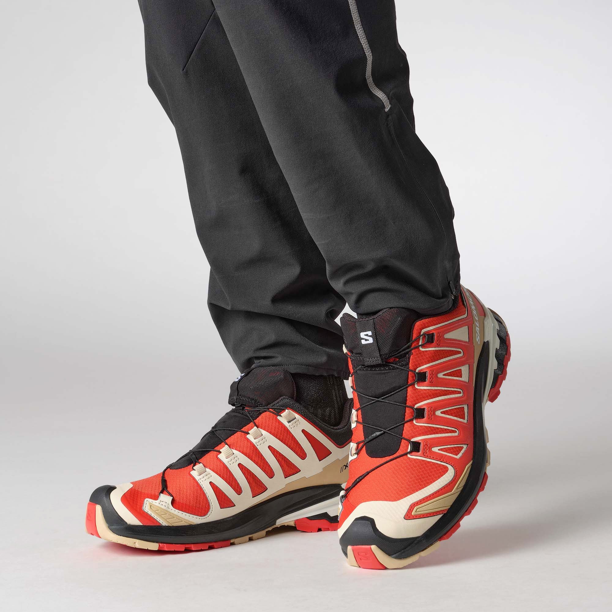 XA_PRO_3D_V9_GTX_L47686700_AURORA_R_Image_5