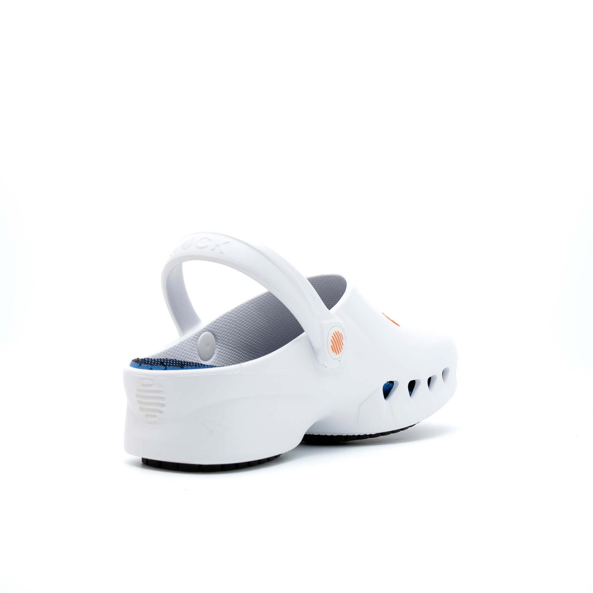 ZOCCOLI_PROFESSIONALI_IN_GOMMA_NUBE_K60866_04_Image_4